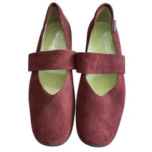 MEPHISTO Gabriela Red Mary Janes Women’s Sz 8 Ballet Suede Flats Comfort $269